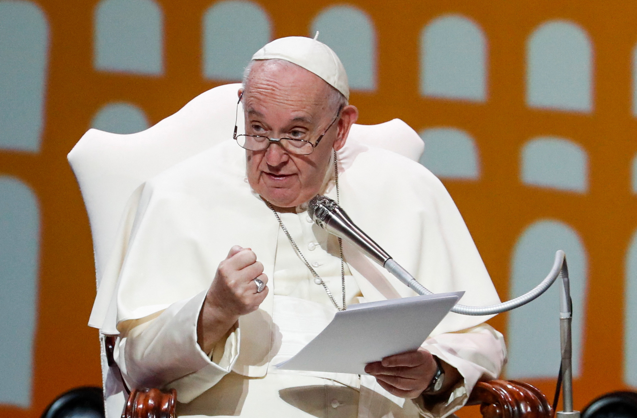Papa Francisco llama a evitar “polarización” y “venenos” en la Iglesia –  Verónica Trujillo